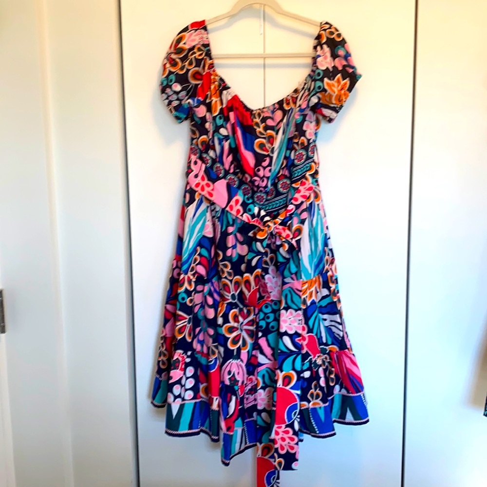 Ruched tier off-shoulder graphic print crepe dress